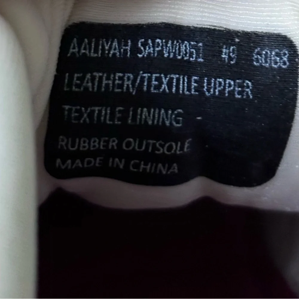 Abeo women’s leather jogger sneaker - Picture 7 of 8